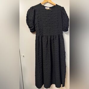 OAK + FORT Black Textured Maxi Dress